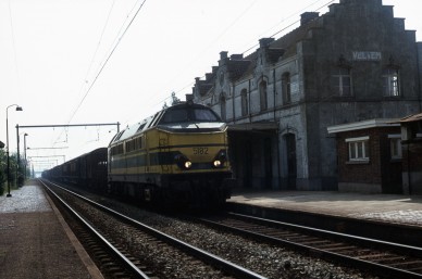 Veltem - RM-M195-034.jpg